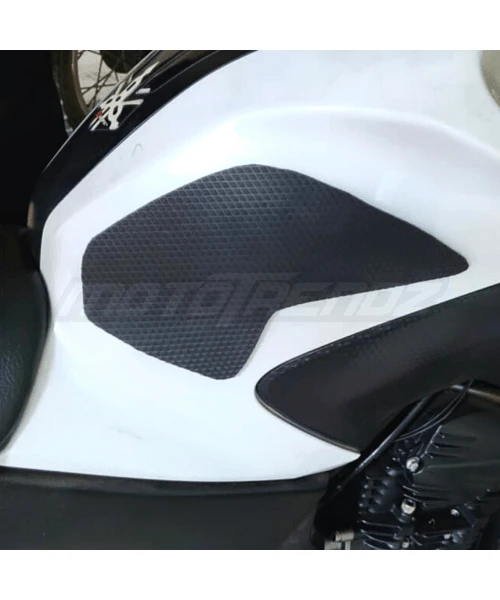 Mototrendz Traction Pads For Yamaha FZS 25 / FZ 25-Mototrendz 6 Mototrendz Traction Pads For Yamaha FZS 25 / FZ 25-Mototrendz - Image 4