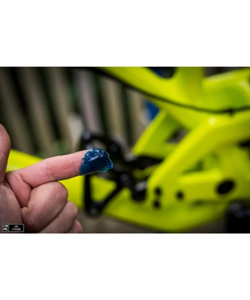 Maxima Oil Waterproof Grease-Maxima 6 Maxima Oil Waterproof Grease-Maxima - Image 4